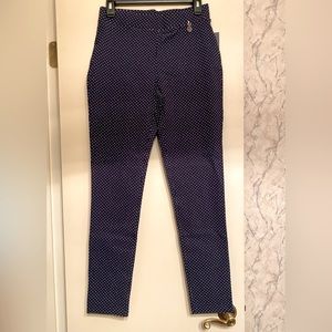 NWT Tommy Hilfiger Navy Blue & White Square